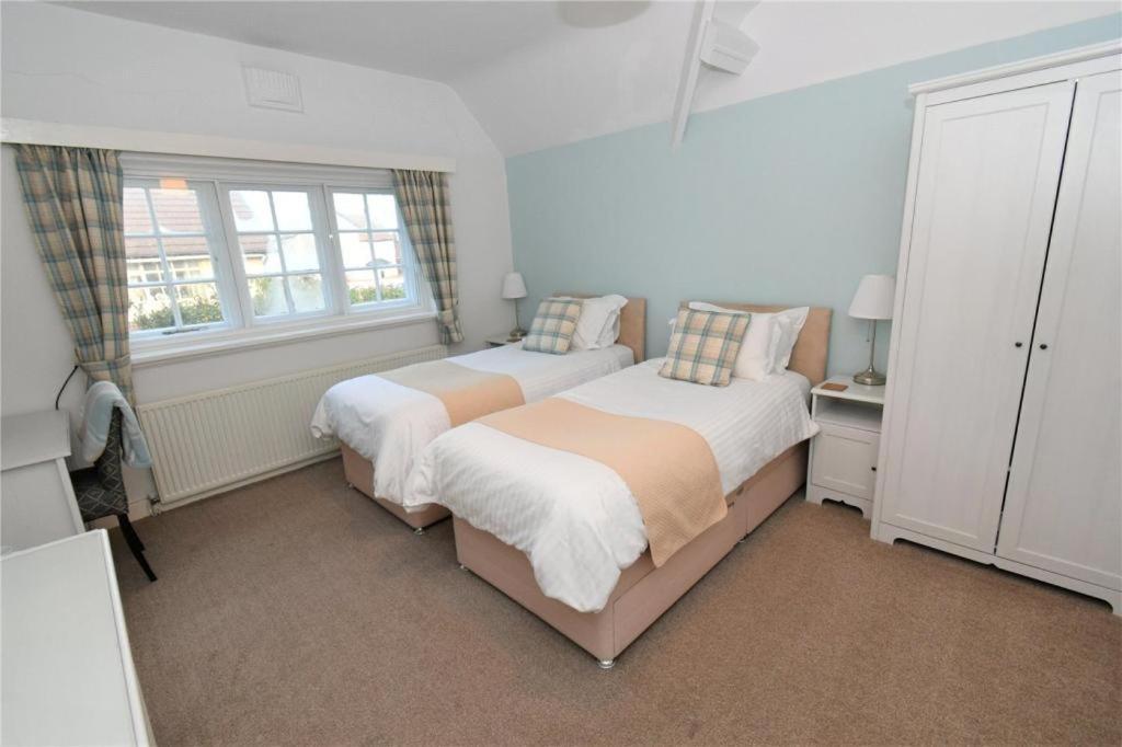 Seaways Cottage Hoylake Exterior photo